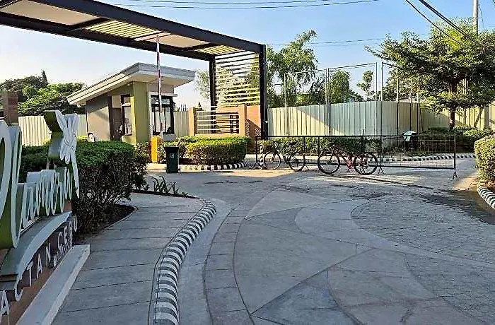 Comfy Walk-up Minutes From Mactan Airport. Perfect For Travellers 4* Cebu