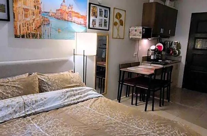 Hotel Comfy Walk-up Minutes From Mactan Airport. Perfect For Travellers Cebu